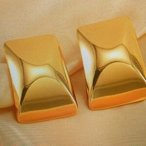 Elegant Gold Rectangular Earrings